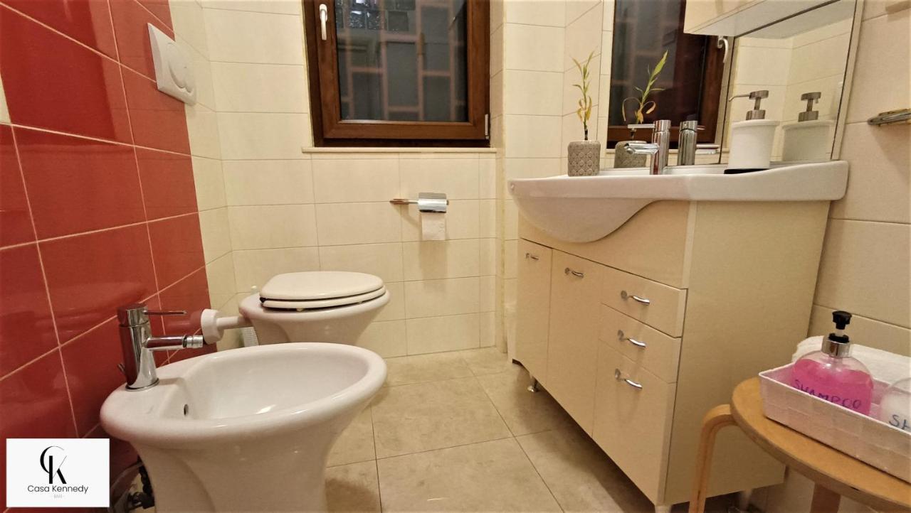Appartement Casa Kennedy à Bari Extérieur photo