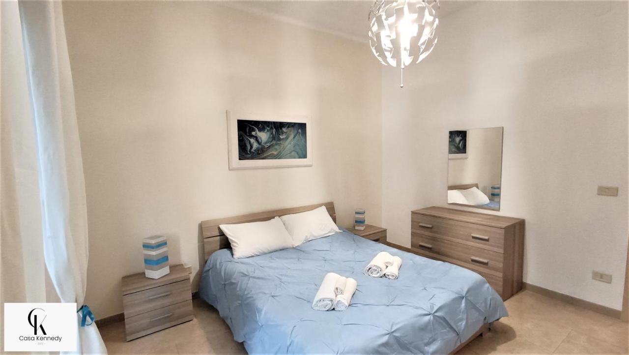 Appartement Casa Kennedy à Bari Extérieur photo