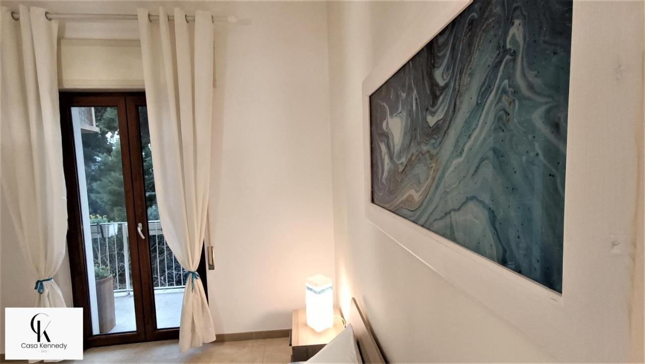Appartement Casa Kennedy à Bari Extérieur photo