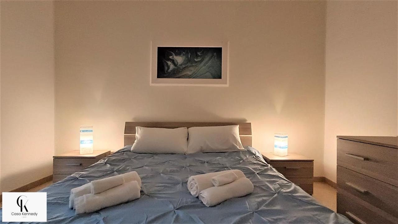 Appartement Casa Kennedy à Bari Extérieur photo