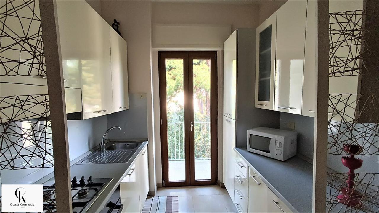 Appartement Casa Kennedy à Bari Extérieur photo